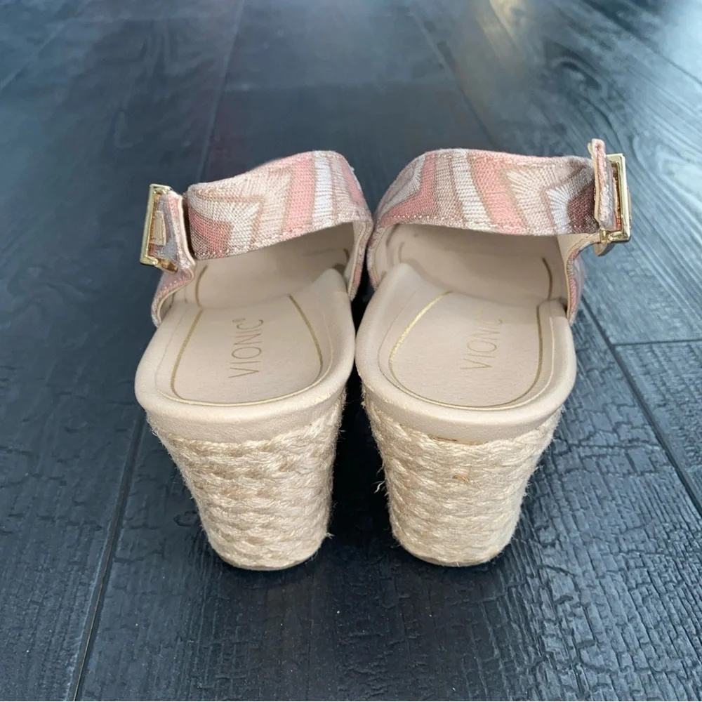VIONIC CORALINA ESPADRILLE WEDGE‎ SLINGBACK SANDALS-SIZE 7.5 Multi Chevron